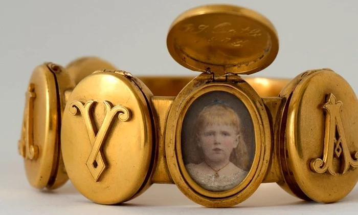 Cadoul de Crăciun primit de Principesa Maria de Edinburgh, viitoarea regină a României, la vârsta de 3 ani | FOTO jpeg