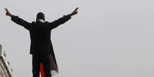 Foto Reuters: Piaţa Tahrir a devenit un simbol al puterii sociale pe care o demonstrează şi mobilizează reţelele.