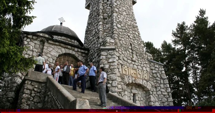 Deţinuţii au vizitat Mausoleul Mateiaşi