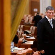 mru mihai razvan ungureanu  parlament foto mediafax