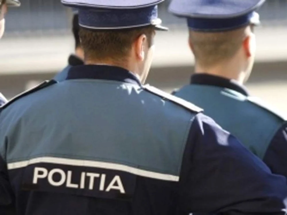Un poliţist din Dorohoi a fost condamnat după ce a bătut un tânăr pe care-l ancheta FOTO stiri.botosani.ro