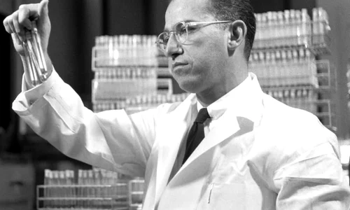 8 lucruri pe care nu le știai despre Jonas Salk și vaccinul pentru poliomielită jpeg