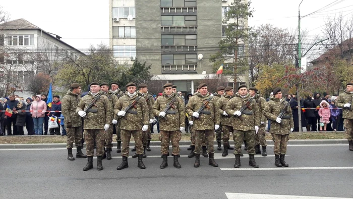 Parada militară de Centenar la Timişoara FOTO Ş.Both