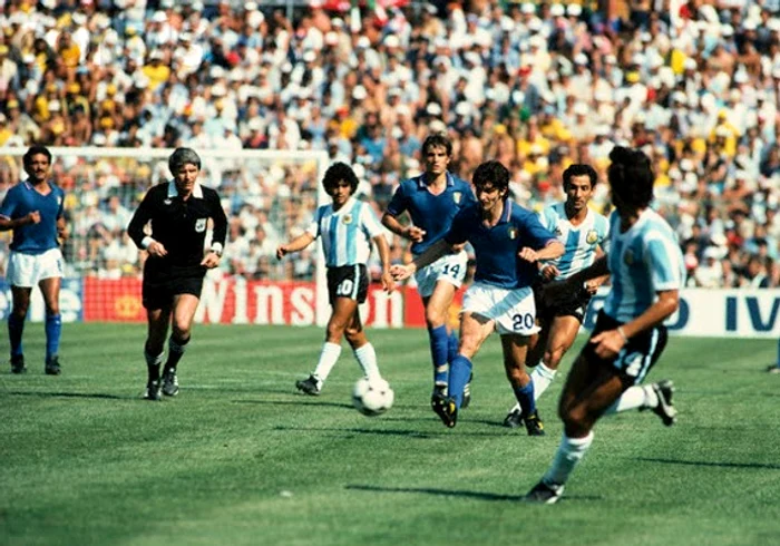 
    Nicolae Rainea a arbitrat Italia - Argentina la Mondialul din 1982  