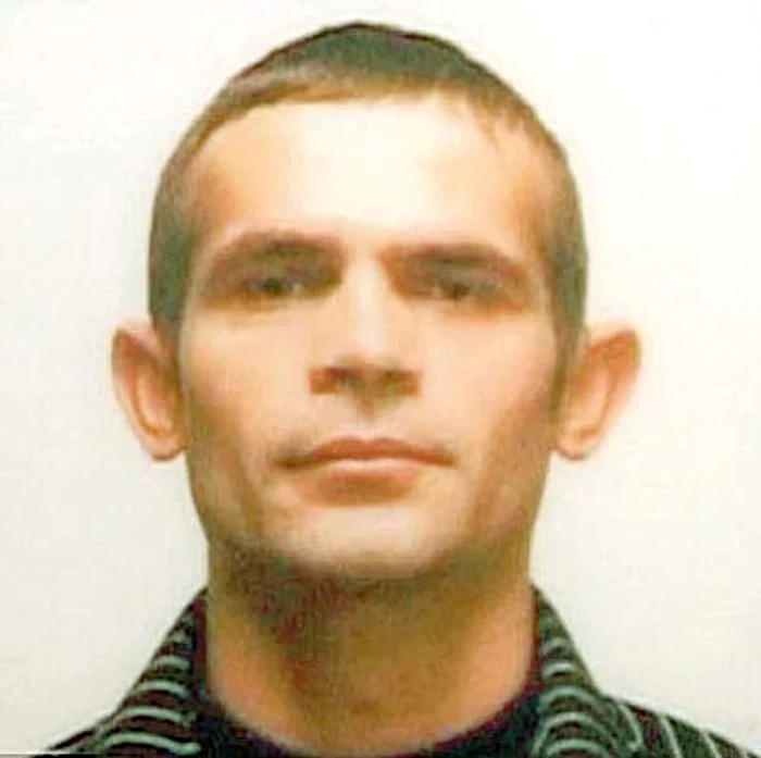 Elvis Romeo Lingurar