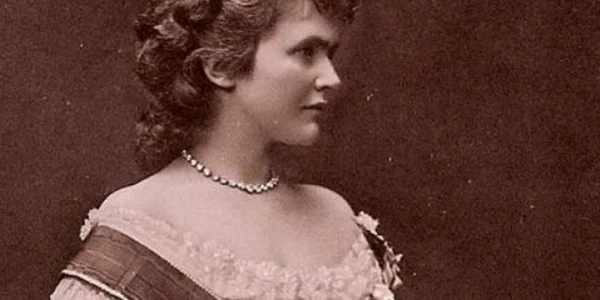 regina elisabeta a romaniei 