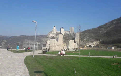 Cetatea Golubac FOTO Both