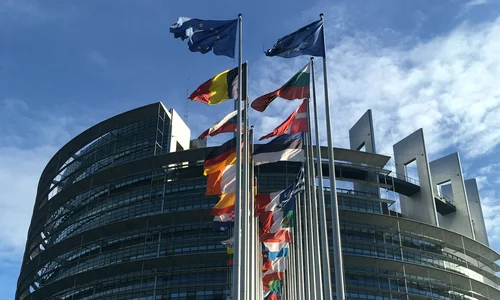 comisia europeana unsplash jpg