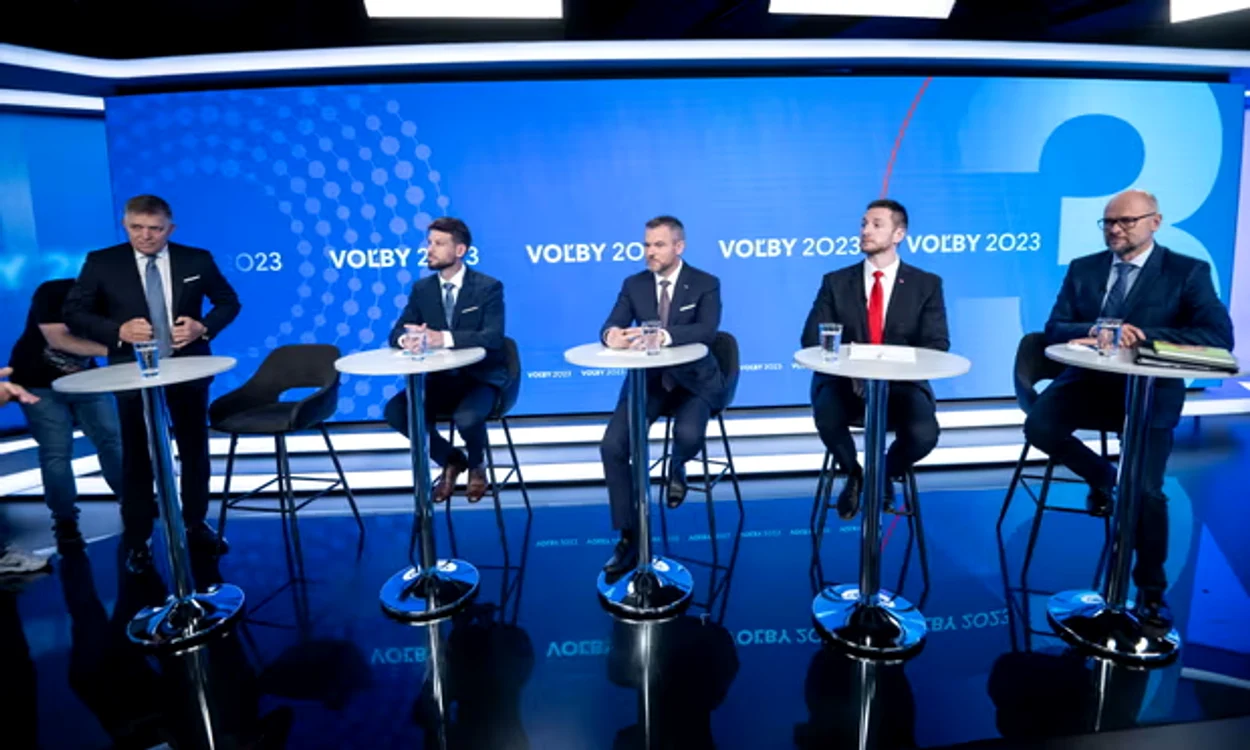 Robert Fico, Michal Simecka, Peter Pellegrini, Milan Uhrik și Richard Sulik. Foto: Getty Images