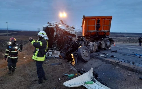 accident iasi camion 640x400 jpeg