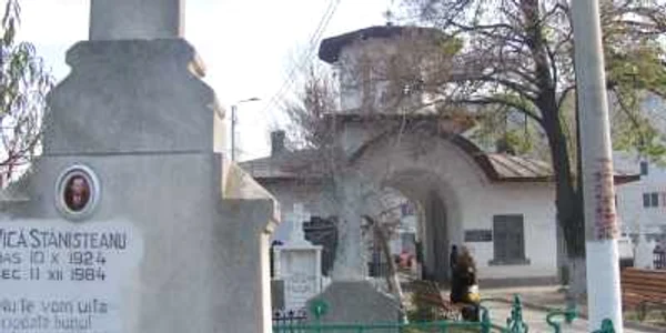 În Giurgiu sunt circa 30.000 de locuri de veci