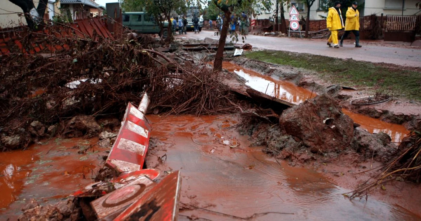 Dezastru ecologic în Ungaria