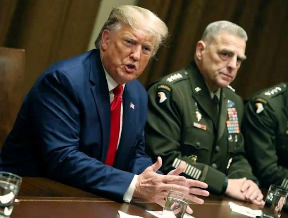 Mark Milley şi Donald Trump FOTO Arhivă
