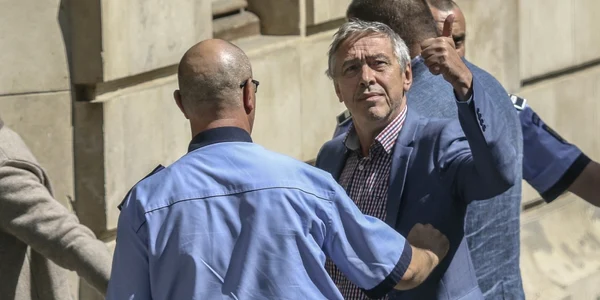 Marian Burcea directorul CNAS este adus la Curtea de Apel Bucuresti cu propunere de arestare preventivă într un dosar de deturnare de fonduri FOTO  Inquam Photos  Alexandru Busca