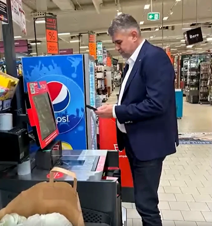 Marcel Ciolacu la cumpărături / foto: Facebook