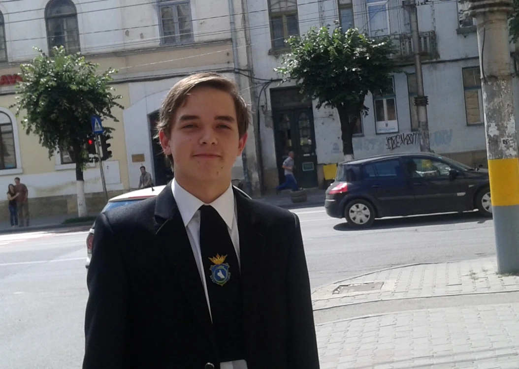 Ambrus este absolvent de profil real şi se bazează pe note bune la Matematică şi Informatică. FOTO: Remus Florescu
