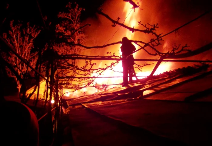 Intervenţie dificilă pentru militari Foto:Arhivă Adevărul