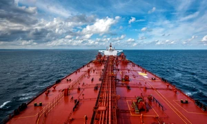 vas petrolier shutterstock 1701382183 jpg