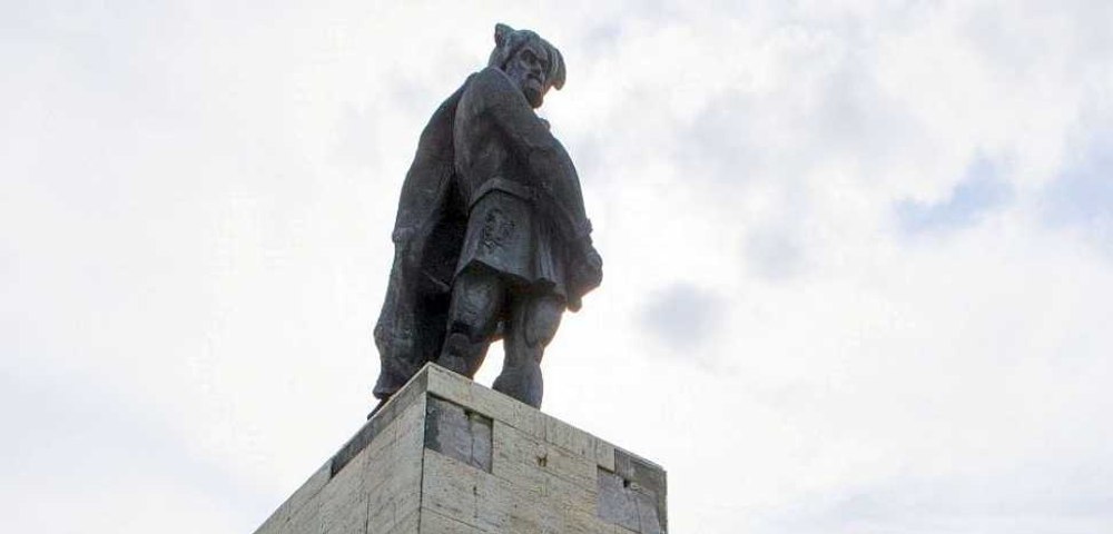 Cel mai înalt monument din Galați, unde în comunism se organizau serbări și parade, reabilitat cu fonduri UE