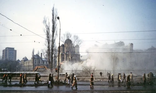 Demolarea Spitalului Brâncovenesc, în martie 1984 (© Arhivele Naționale ale României, SATCD, Colecția Documente Fotografice, fotografia FI 9295-2)