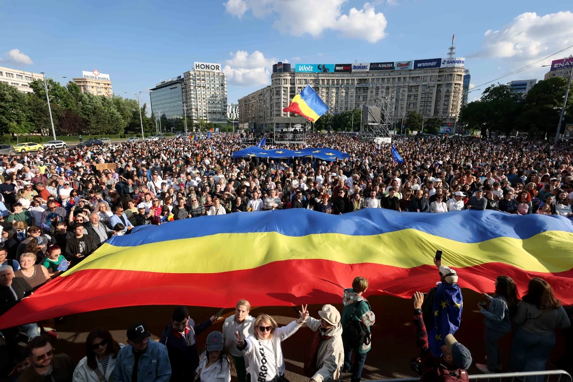 Mitingul „România în lumină”, organizat de Nicușor Dan FOTO Inquam Photos / Octav Ganea / Arhivă 