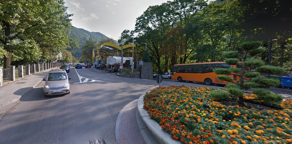 Turiștii care vizitează Sinaia vor avea la dispoziție un pasaj rutier subteran de 600 de metri. Când va fi gata