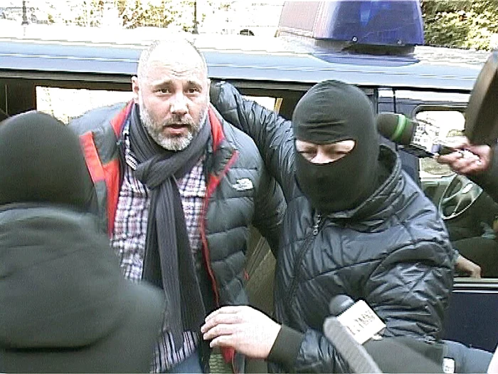 
    Iulian Herțanu, a fost arestat  