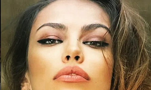 Madalina Ghenea poza png