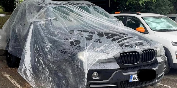 bmw acoperit cu folie pitesti foto bella cafe jpg