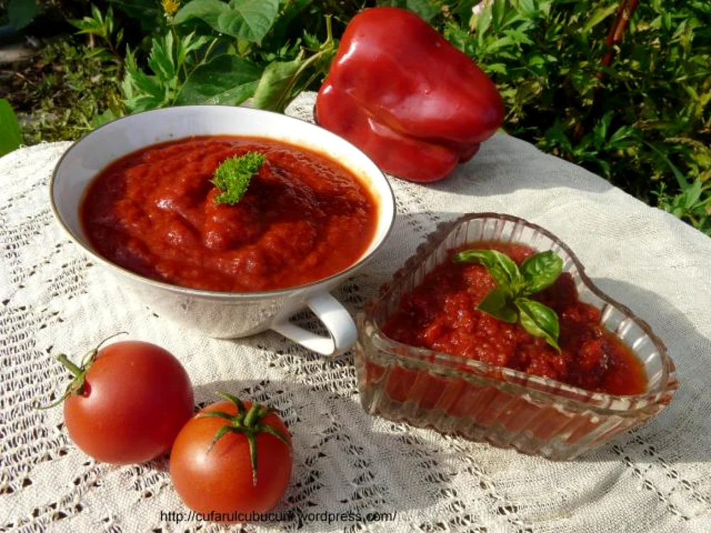 Cel mai gustos bulion, cu ingrediente puţine şi sănătoase Fotografii: cufarulcubucurii.wordpress.com