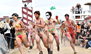 Bărbaţii au încercat din răsputeri să ţină pasul cu reprezentantele sexului frumos jpeg