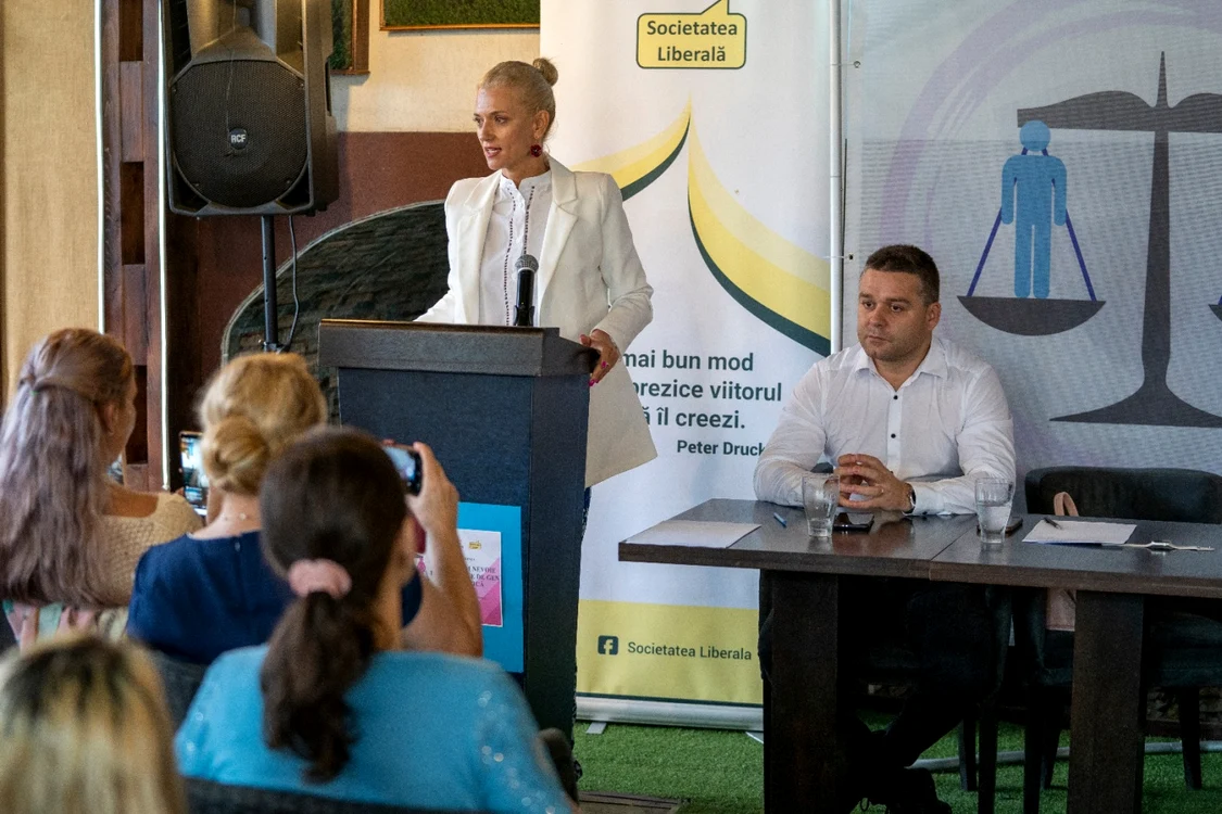 Arhivă personală: participarea la Conferința „De ce avem nevoie de egalitate de gen în politică?”