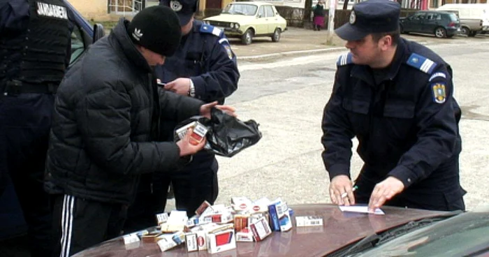 Ţigările de contrabandă veneau prin poştă