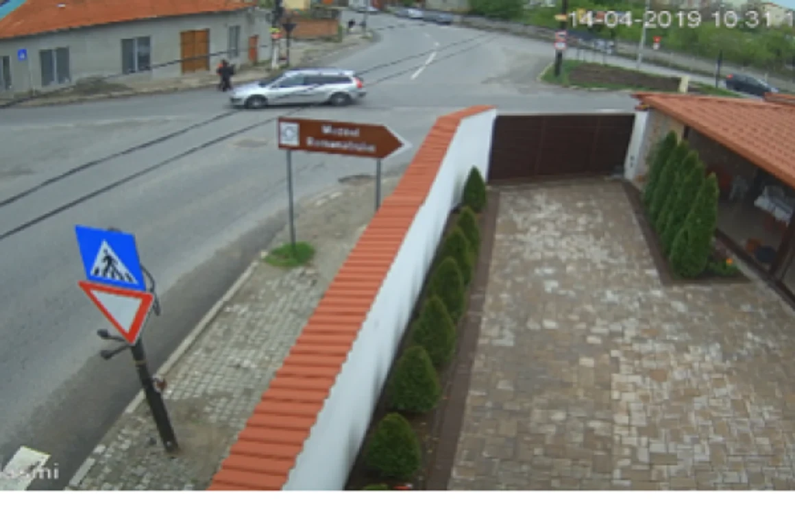 Autoturismul cu care Gheorghe Dincă le-a răpit pe fete ar fi nefuncţional în prezent