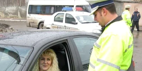 Poliţiştii au reținut 31 de permise