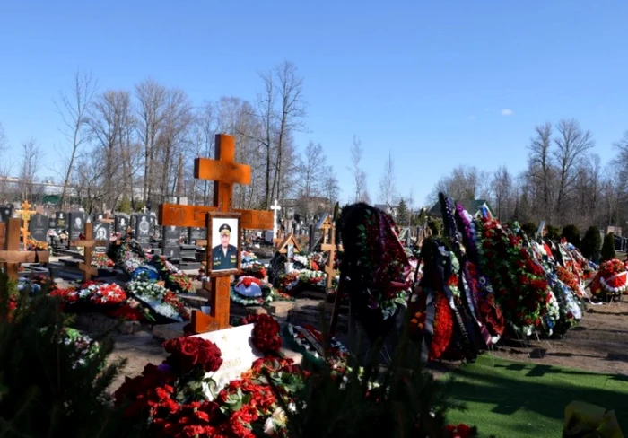 Generalul Vladimir Frolov, înmormântat la Sankt Petersburg FOTO fontanka.ru