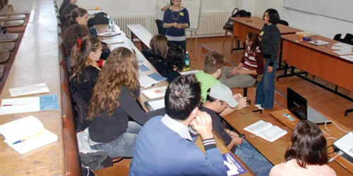 Absolvenții care au susținut examenul la Oradea au fost de la mai multe centre universitare 