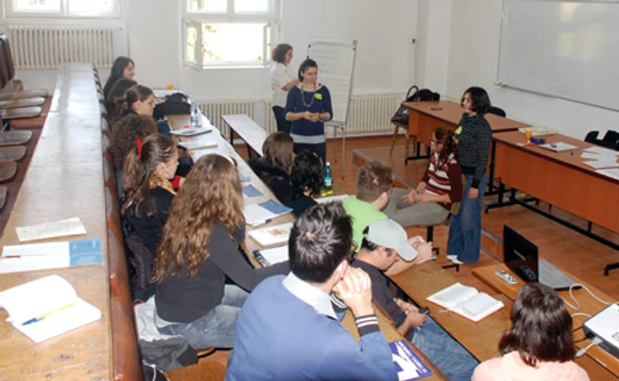 Absolvenții care au susținut examenul la Oradea au fost de la mai multe centre universitare 