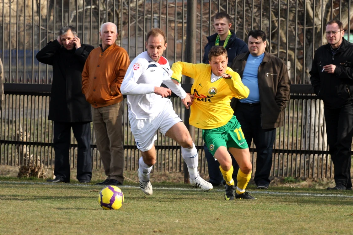 
    Gigel Bucur  