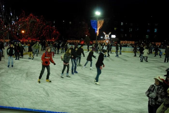 Patinoarul din Cornişa se redeschide astăzi