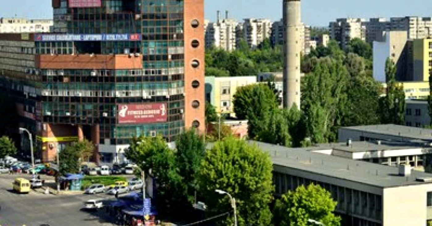 Turnul de apă al Postăvăriei Române din cartierul Pantelimon. FOTO Make a Point