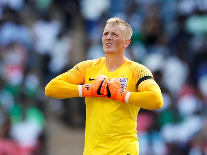 Jordan Pickford (27 de ani) evoluează la Everton