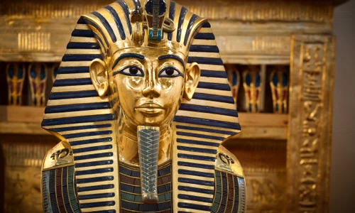 1 tutankhamon shutterstock 88406551 jpg jpeg