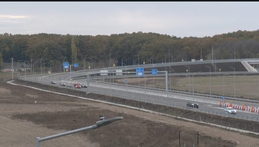 Proaspăt inauguratul tronson al Autostrăzii A0, încercat deja de vitezomani. Viteza cu care circula un tânăr pe noua centură a capitalei