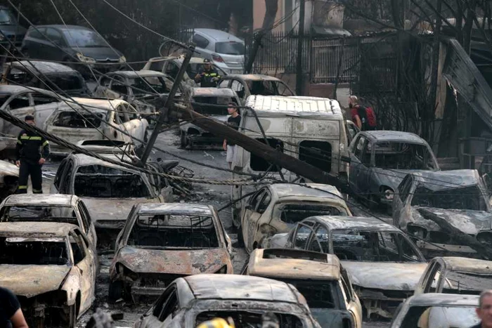 Incendii devastatoare în Grecia cel puţin 50 de oameni şi-au pierdut viaţa FOTO EPA-EFE