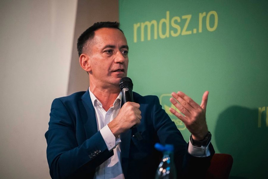 Cum explică UDMR votul pentru funcțiile din Birolul permanent din Camera Deputaţilor: „N-am votat cu AUR sau cu S.O.S. şi n-am votat împotriva PNL sau USR”