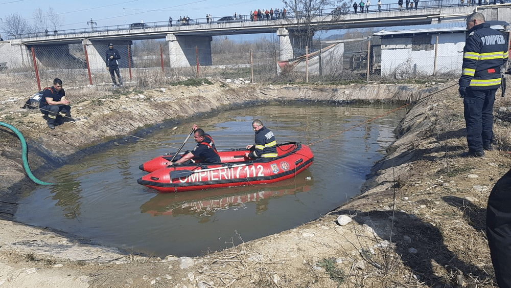 Bătrân găsit înecat în heleșteul pe care îl deținea