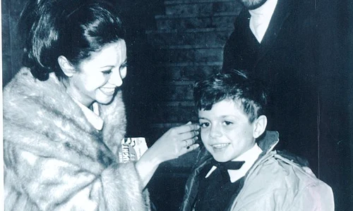 Omar Sharif, cu soţia lui, Faten şi fiul lor, Tareq jpeg