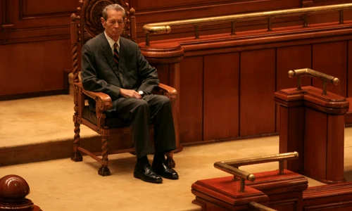 foto lucian muntean regele 2 jpeg