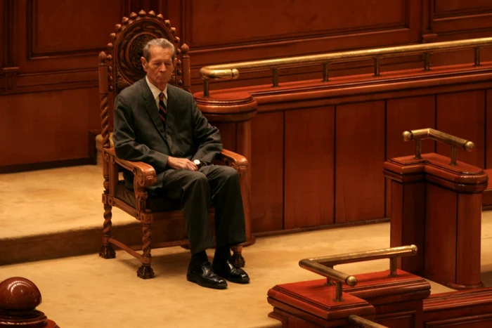 foto lucian muntean regele 2 jpeg